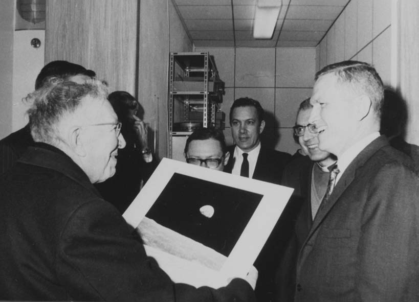 In February 1969, soon after he captained the first manned spacecraft to orbit the Moon, the American astronaut Frank Borman visited the Specola