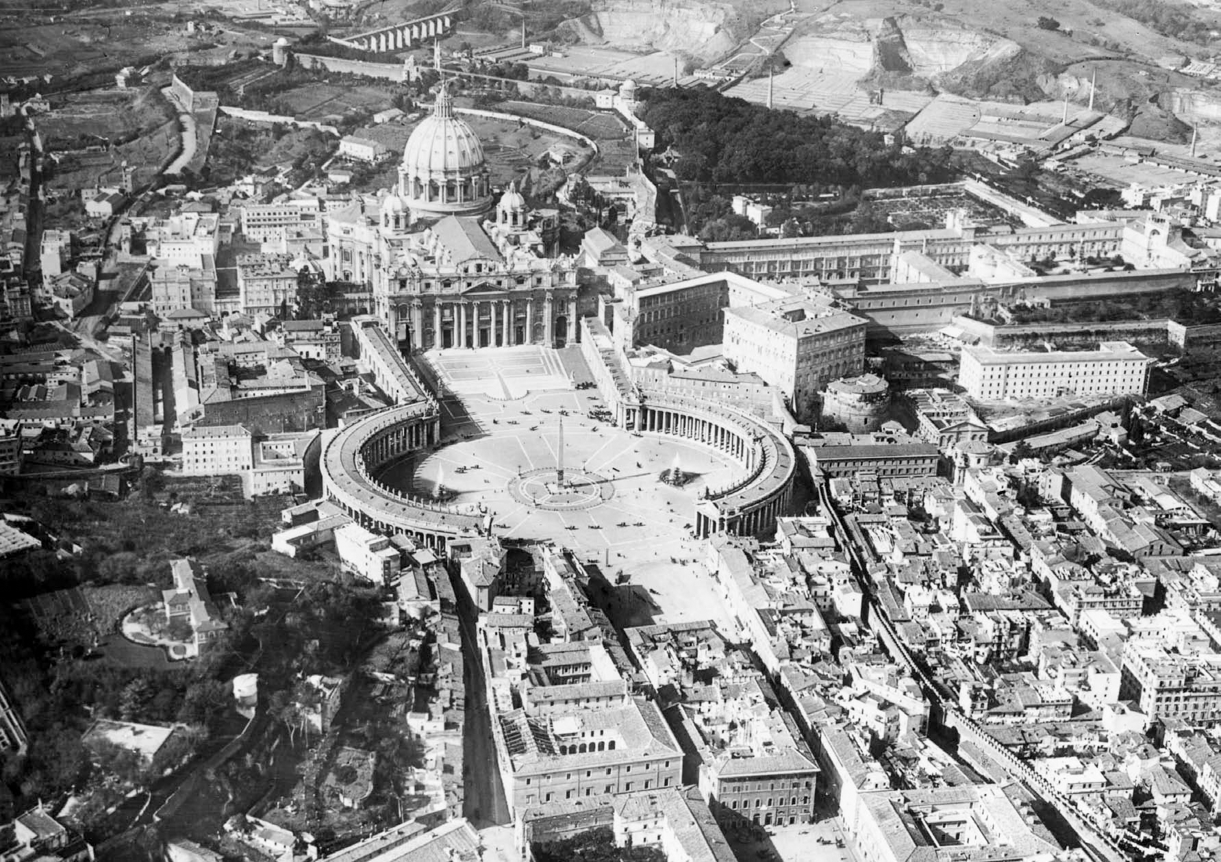 St. Peter’s in 1924, showing the Specola domes and the American Bridge